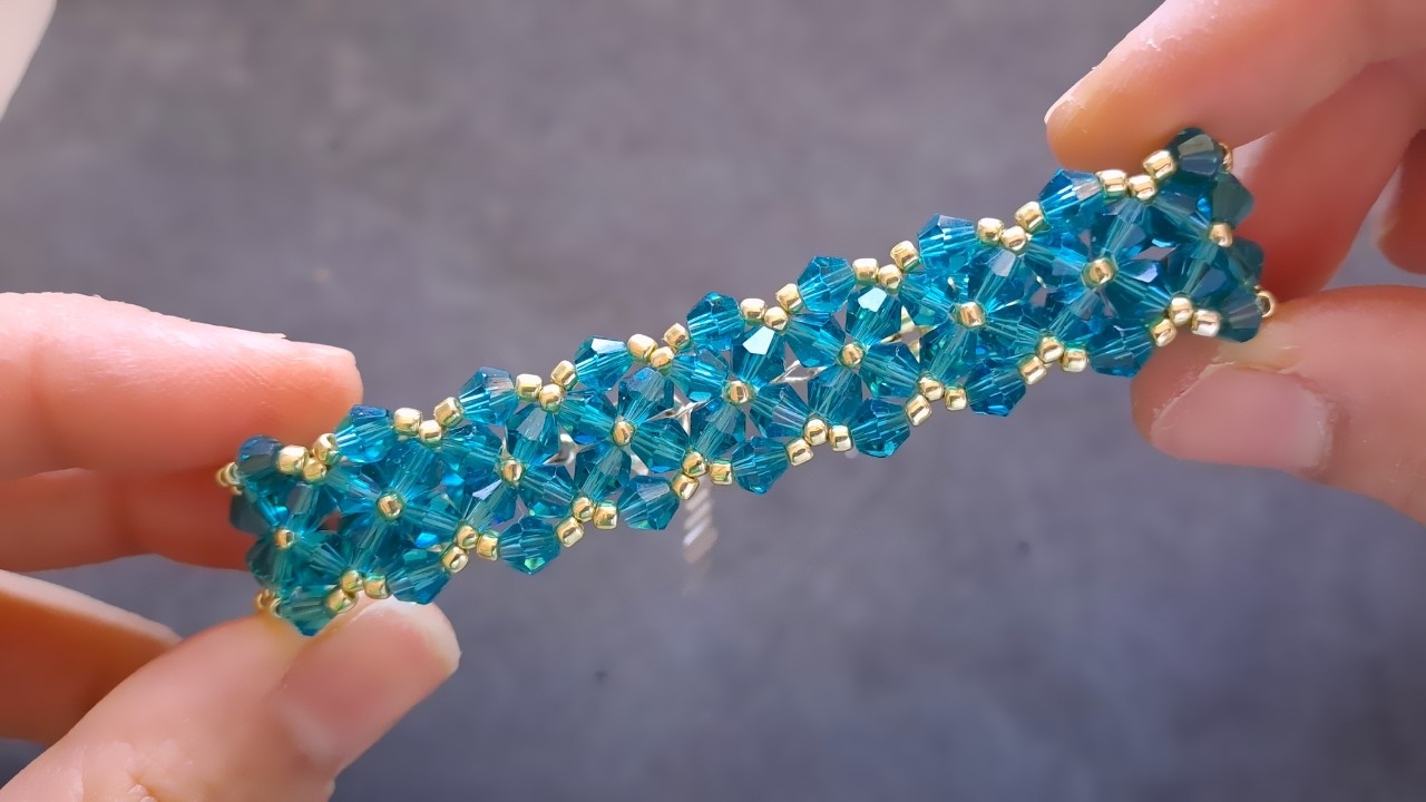How To Make A Seed Bead Bracelet - Super Easy for Beginners//Elegant beaded bracelet