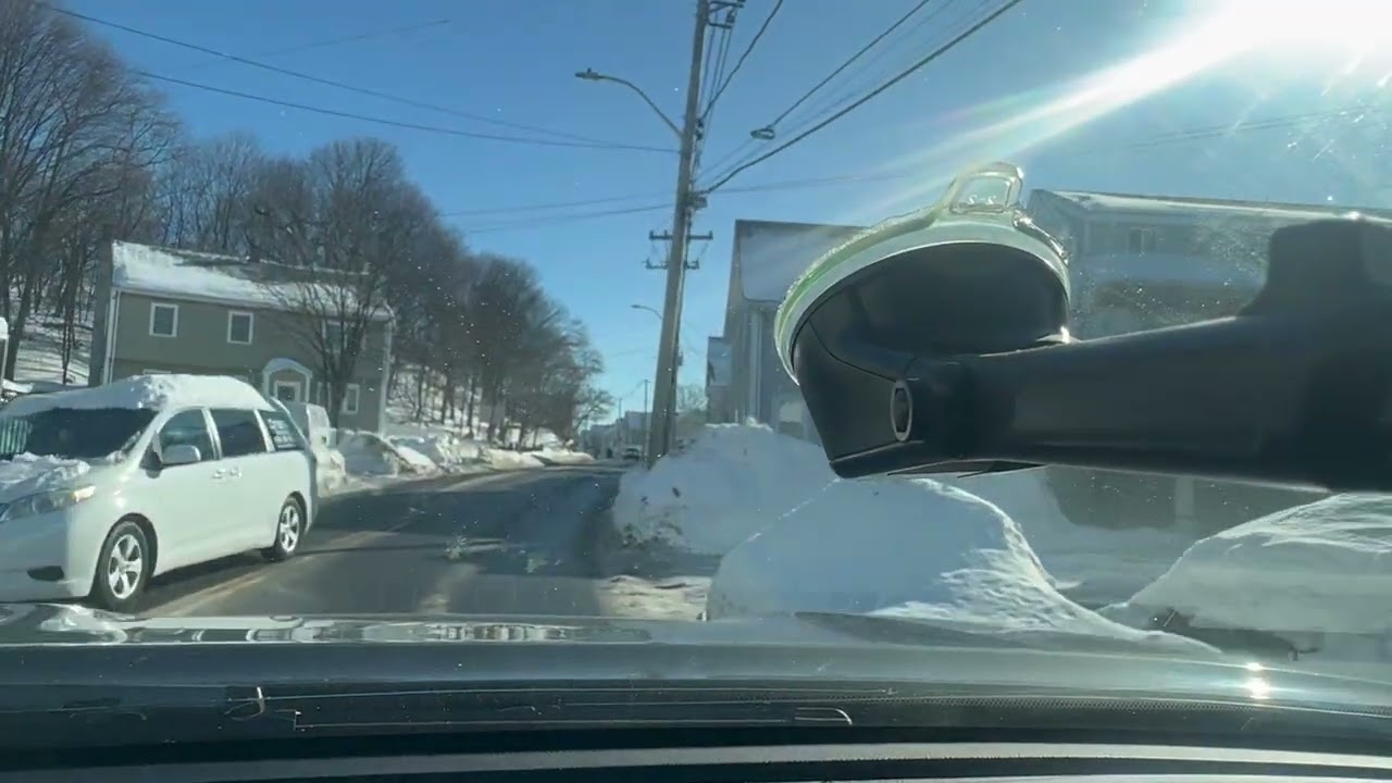 Mucha nieve en la ciudad 