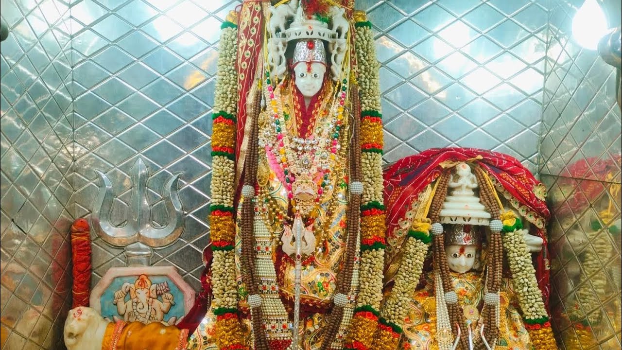 Aarti Brahmani Mata pallu dham|| आरती बरह्मानी माता की आरती पल्लू धाम || #vlog #love #travel #Sports