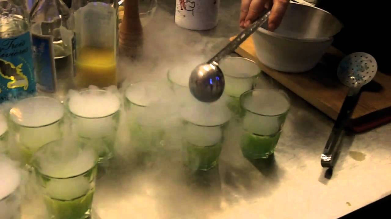 Cooking a Liquid Nitrogen Dessert