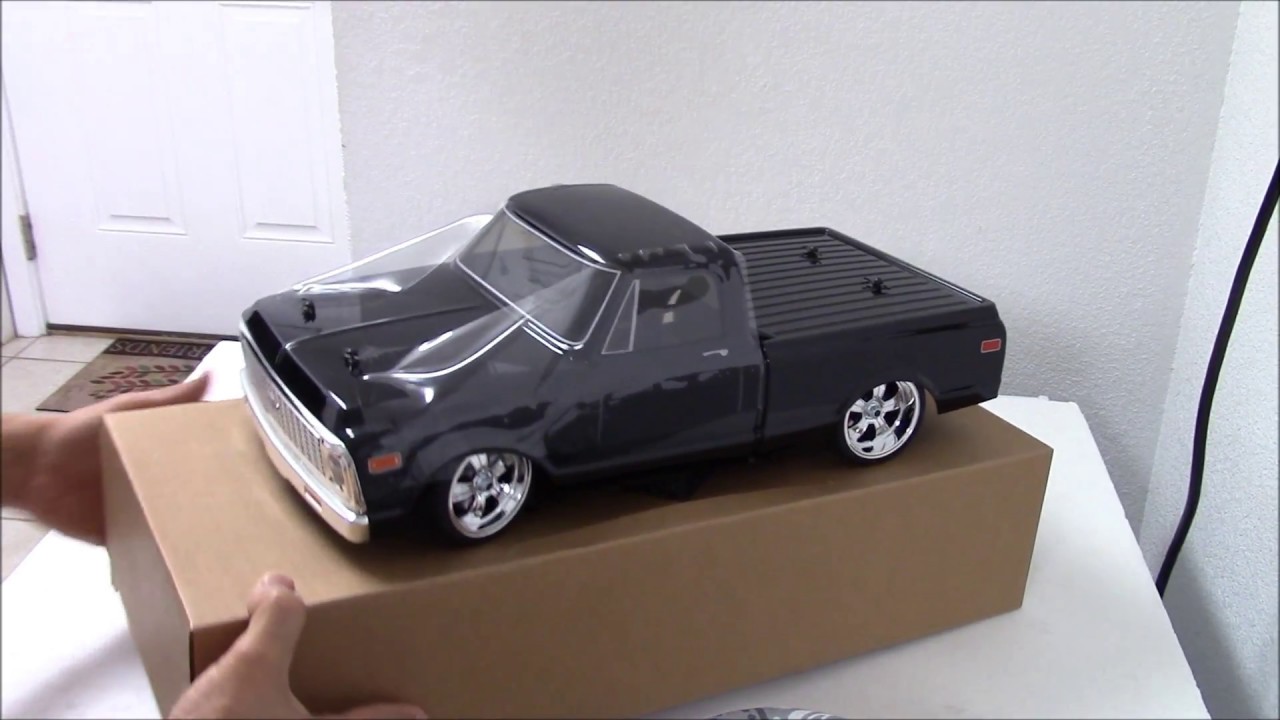 Vaterra 1972 Chevy C10 Unboxing