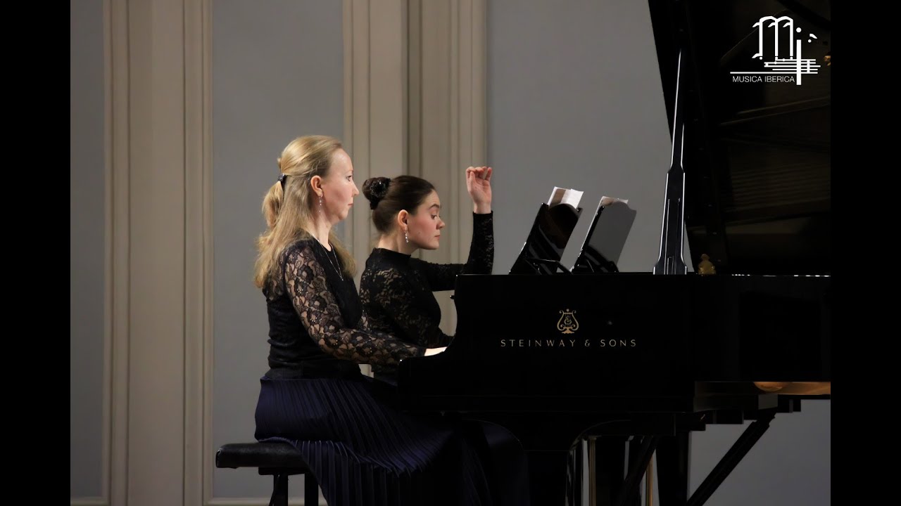 I. Albéniz. Triana de la suite Iberia, cuaderno II, Julia LITVINENKO, María SADRITDINOVA