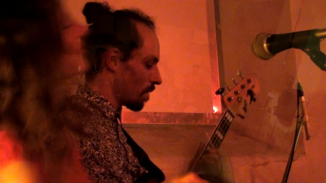 PALO SANTO im Konzert  
