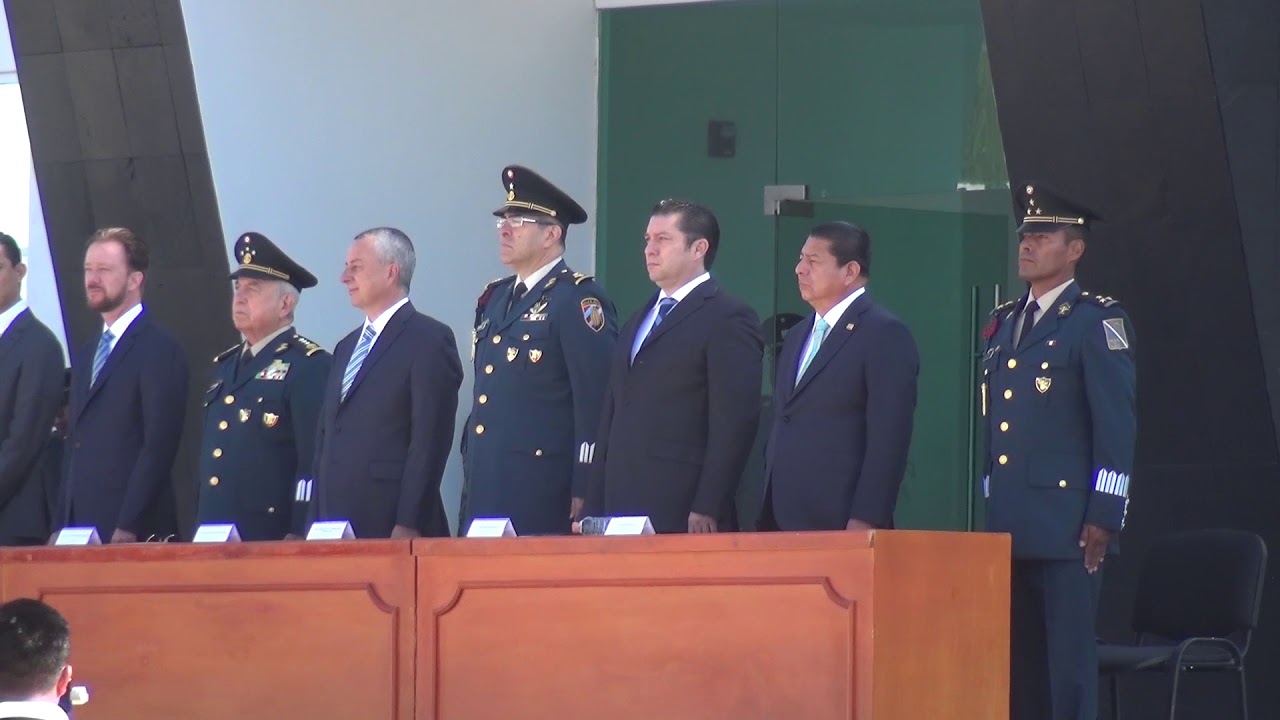 Ceremonia Conmemorativa del D&iacute;a de la Bandera  SNTE 51 Presente