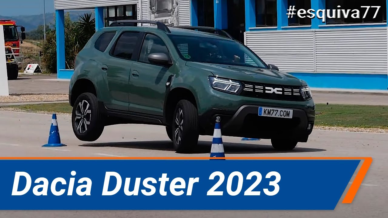 Dacia Duster 2023 - Maniobra de esquiva (moose test) y eslalon | km77.com