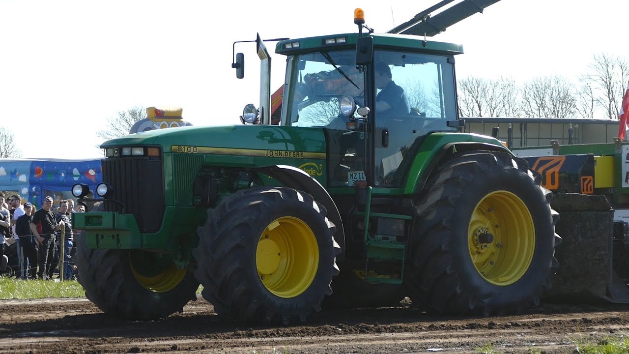 John Deere 8100 Pulling The Heavy Sledge at Hobro Pulling Arena 2018 | Tractor Pulling Denmark