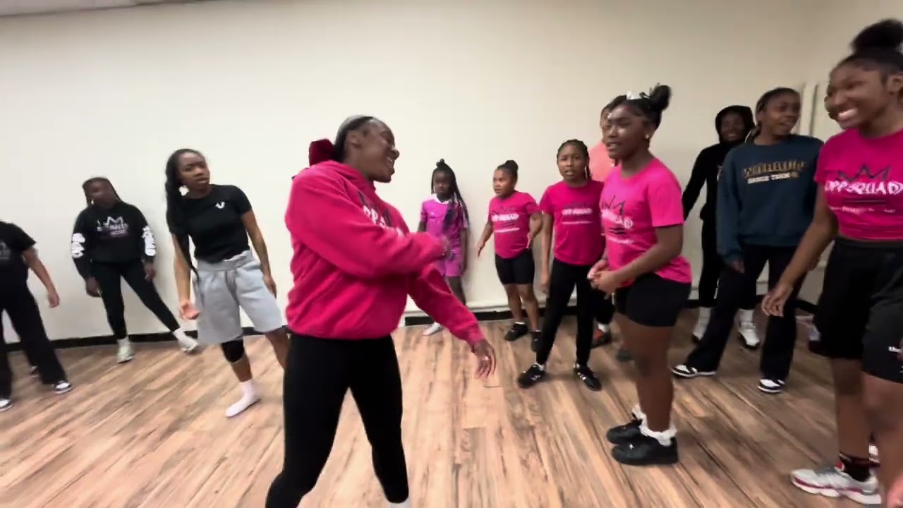 2KC x OPP Squad Practice Battle 🔥 Who Really Got Bangs?! Who Folding First?!