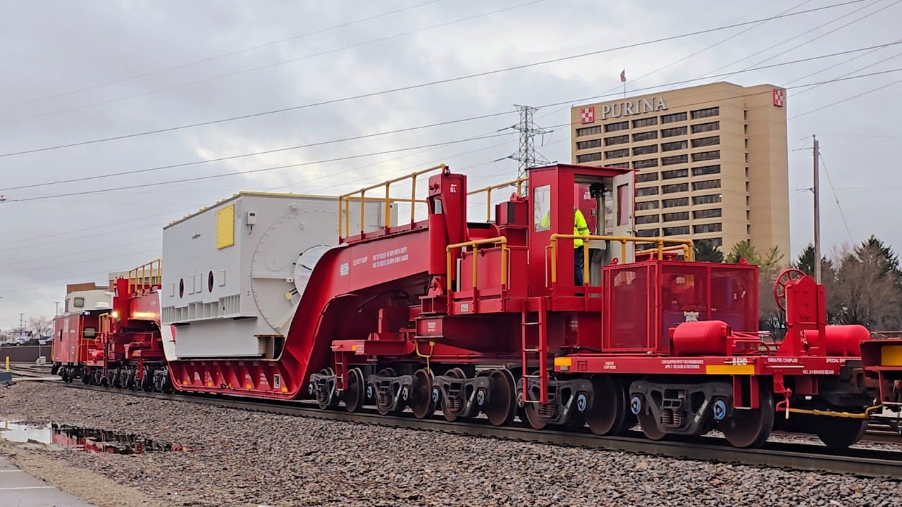 General Electric Generator Car Special train w/caboose west on UP Jeff City Sub 12/27/24