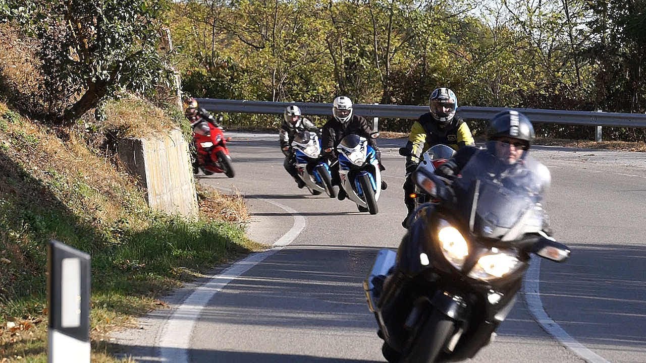 Burgman 650 - La via del mare