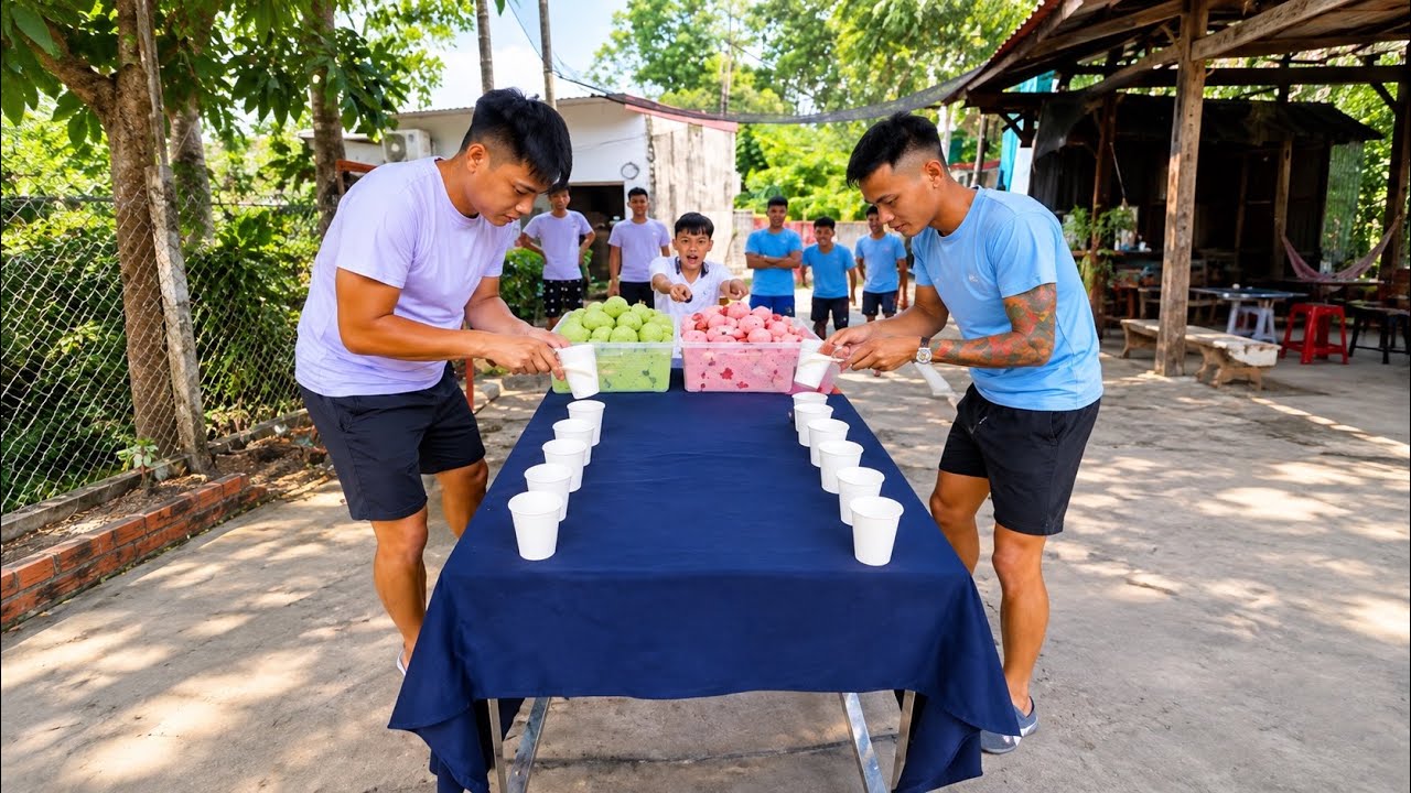 Hưng Vlog - Tr&ograve; Chơi Thi Xếp Cốc Bằng Đũa Ăn Kem Lạnh Nhanh Nhất Nhận Thưởng 500$