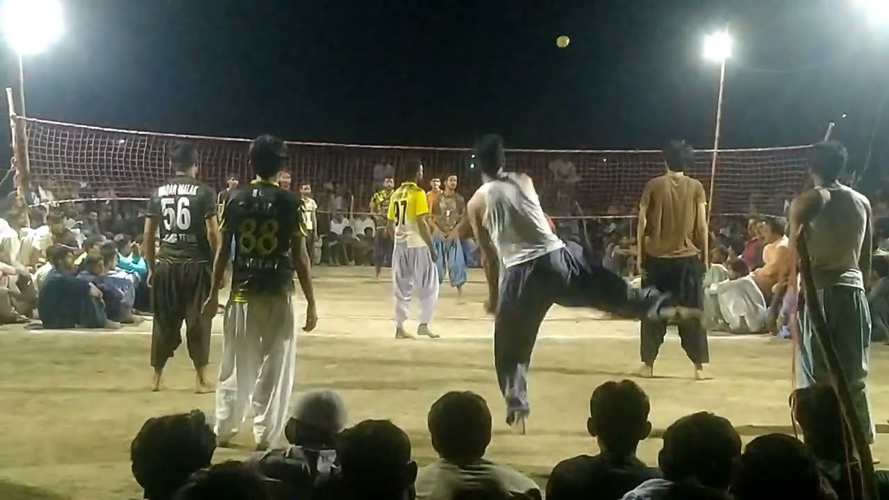 || Imran Arain Vs Ibrahim mastoi || ⚽💫🌹💤 Volley ball game Sports ....