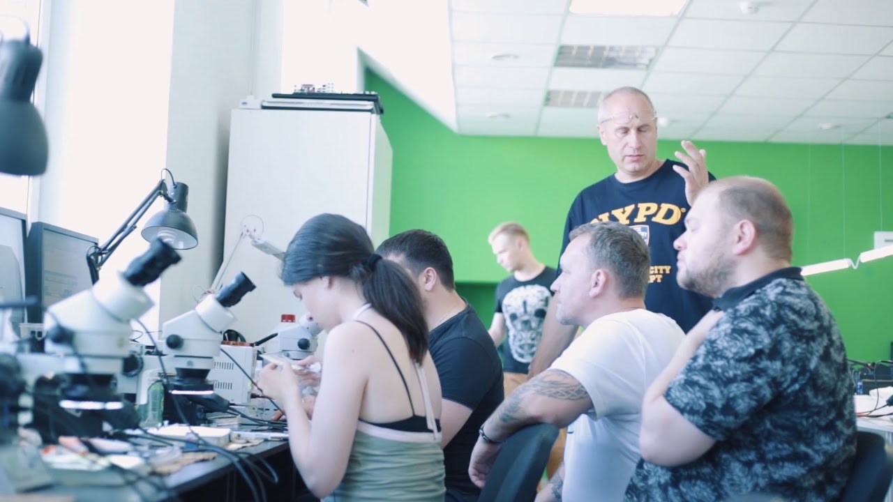 FIXIT SCHOOL - школа современной электроники.