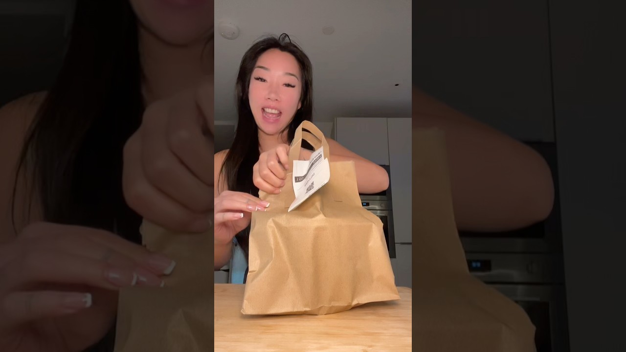 Let&rsquo;s open our Uber Eats Delivery ❤️❤️ #dinner