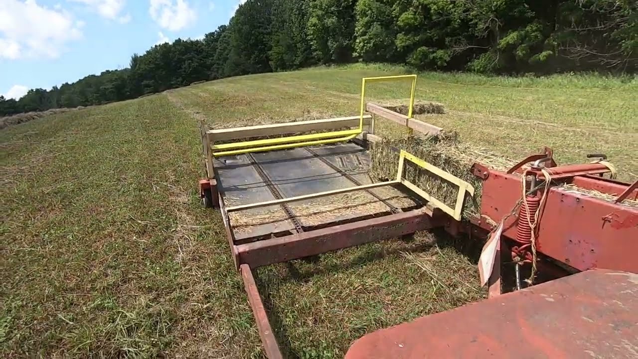 Farmhand Bale Accumulator