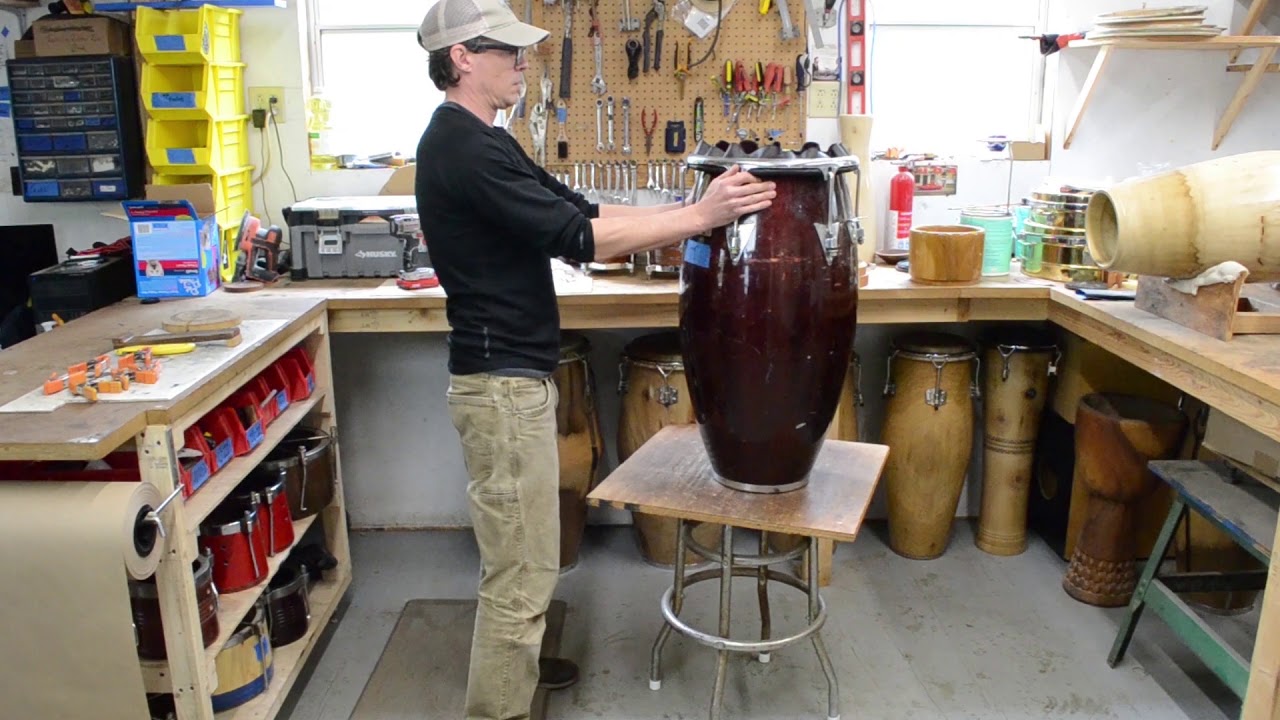 Mounting A Steer Skin On A Tumba