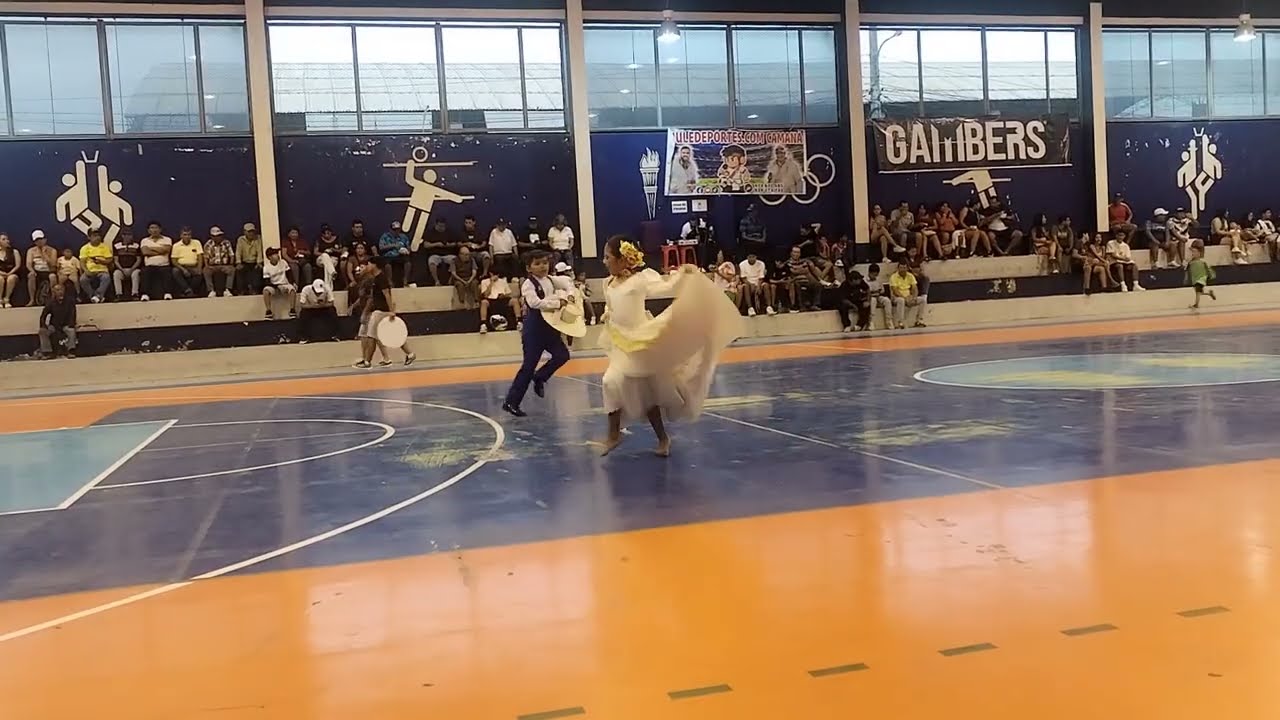 Así baile marinera en el coliseo en camana –11/02/26#Marinera #Danza#todos Cultura #familia #padres 