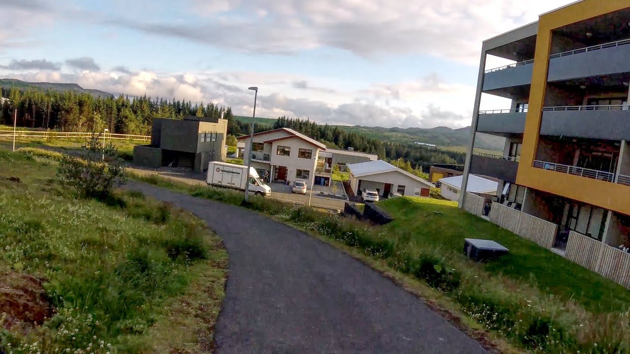 Virtual Bicycle Tour In Iceland [4K]