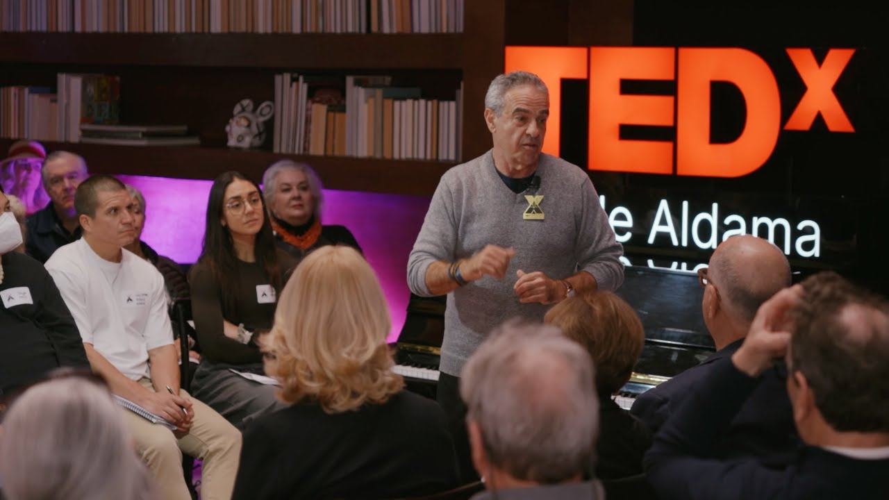 What survived the fire | Mark Monchek | TEDxCalle Aldama