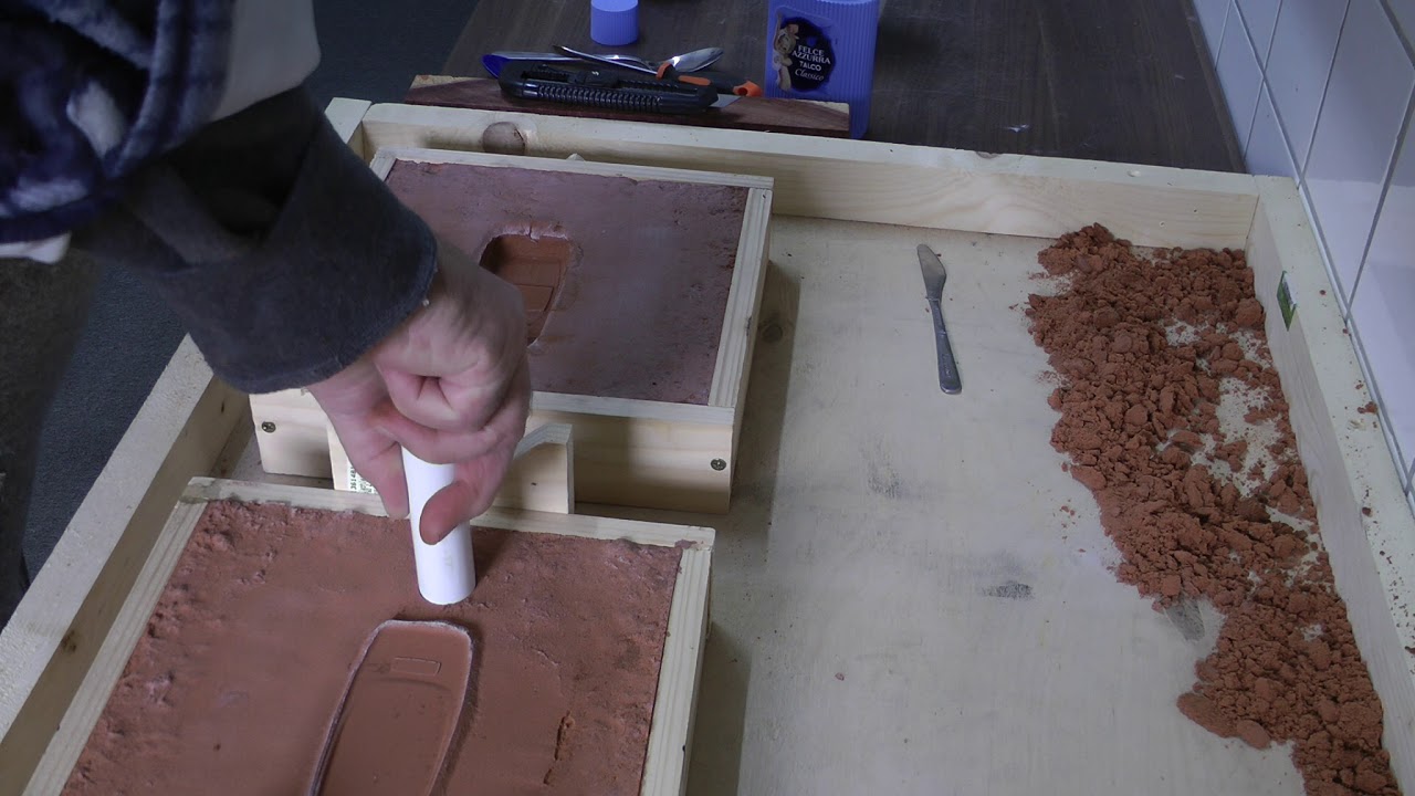 Casting a Nokia 3310 in aluminium