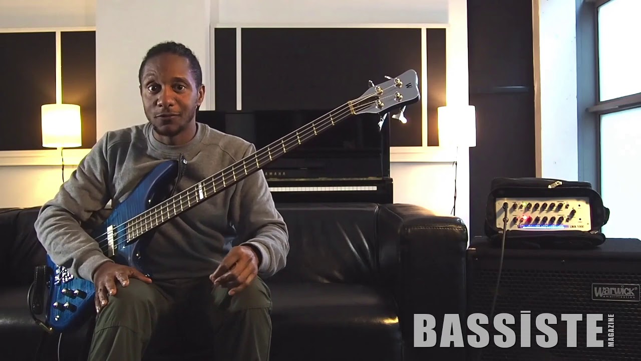 Bassiste Magazine 75 - Stéphane Castry - BASSTRY THERAPY