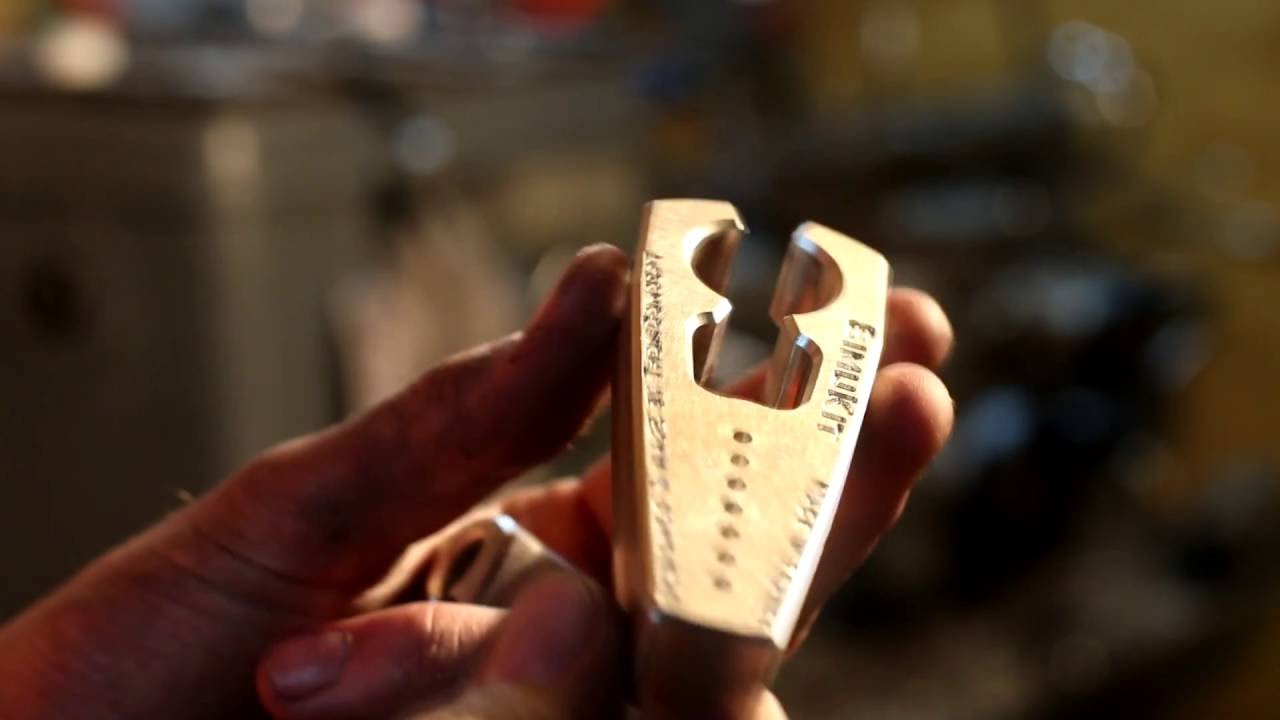 ThomConcept: Simukit Cranck machining with my DIY CNC router