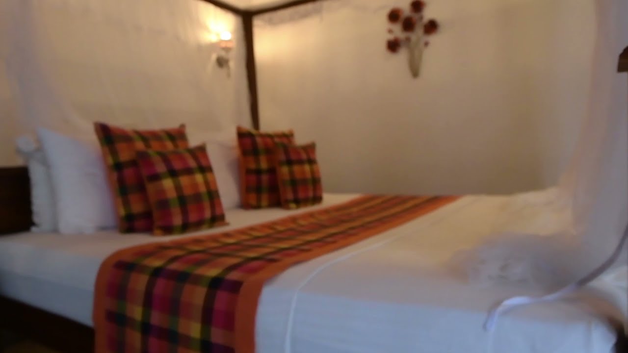 Villa with swimming pool for rent in Sri Lanka