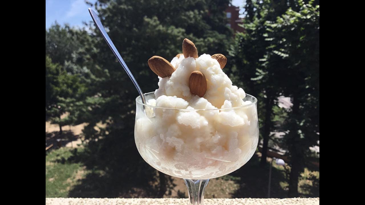 Granita Siciliana alle Mandorle