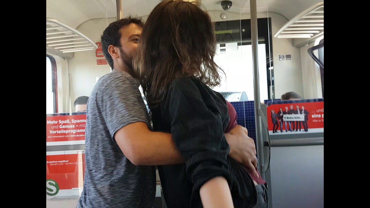 Zouk in the Train - Tiago Moraes & Magda Klepacka