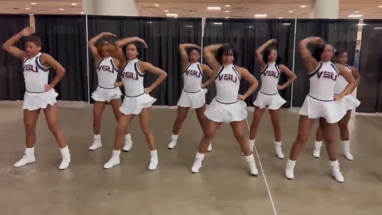 THE WORLD RENOWNED VSU WOO WOO CHEERLEADERS