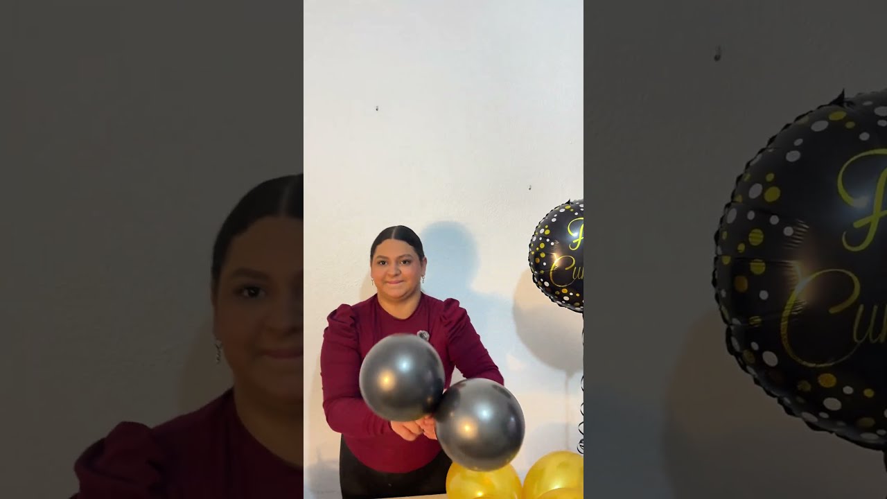 Balloon bouquet 🖤💛 ...#cumpleaños #balloon  #decoracion #globosparafiestas #temáticas