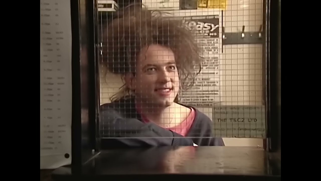The Cure -  Play Out  (Documentary 1991)