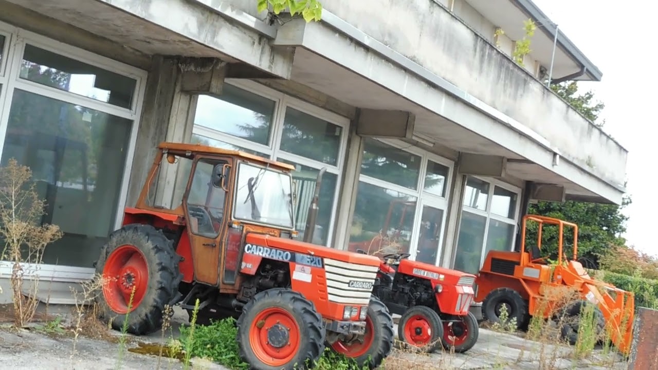 #urbexveneto : Trattori Abbandonati!!!