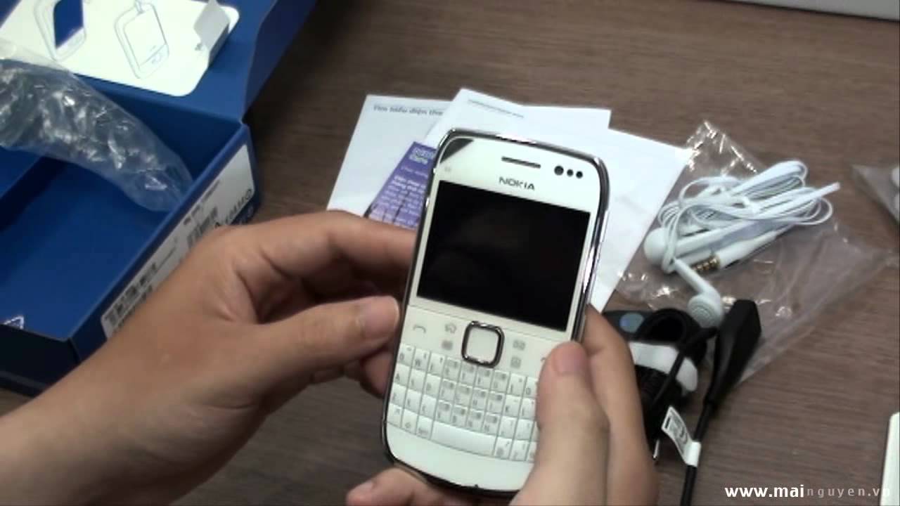 Unboxing and Review Nokia E6 - www.mainguyen.vn