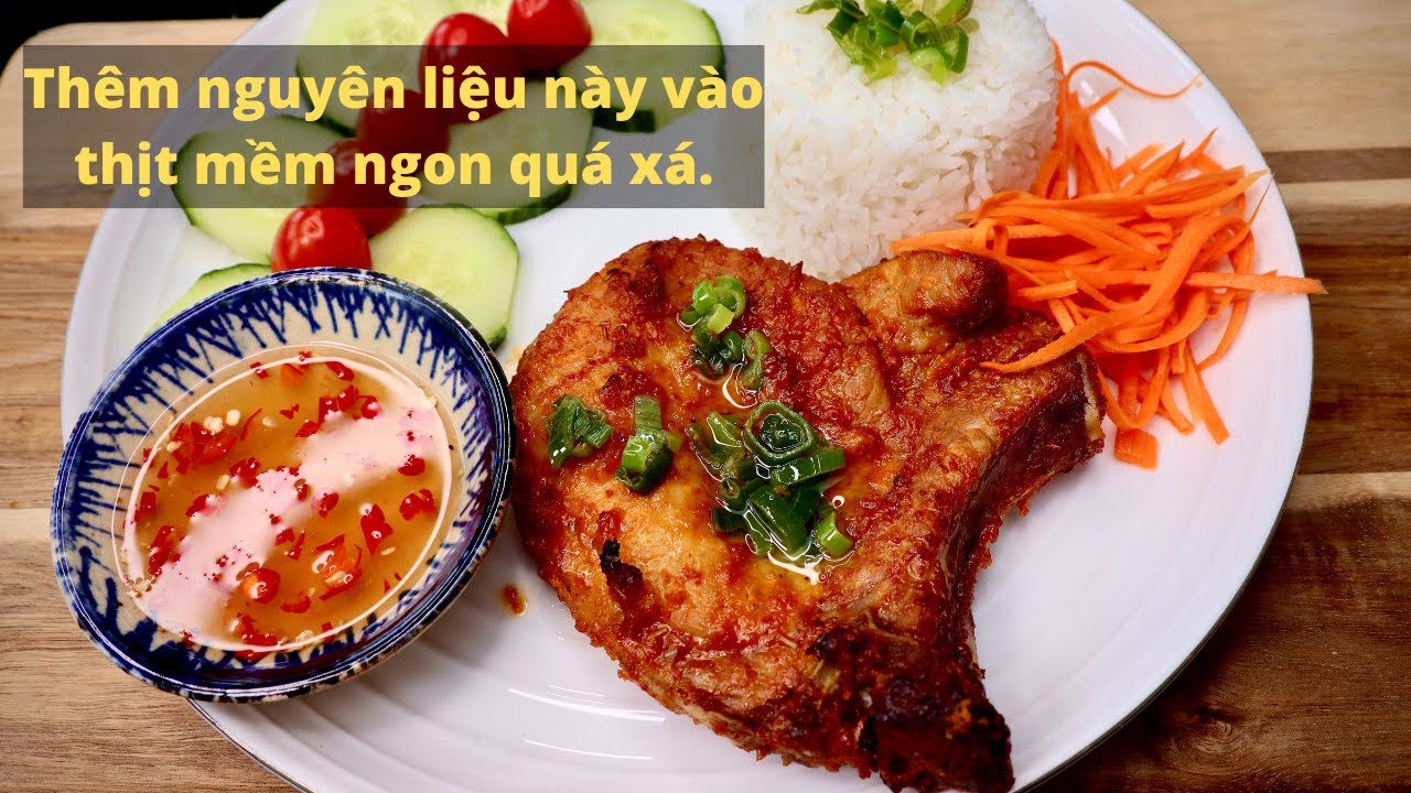 Cho thêm nguyên liệu này vào giúp thịt sườn cốt lết nướng mềm, không khô -Cách ướp thịt nhanh lẹ 20’