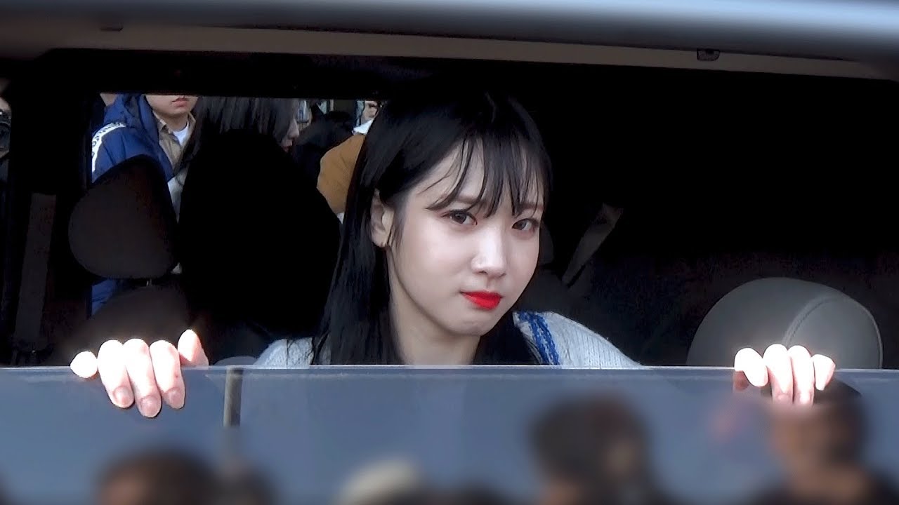 180226 인천공항 러블리즈 유지애 ( ICN Lovelyz Yoojiae )