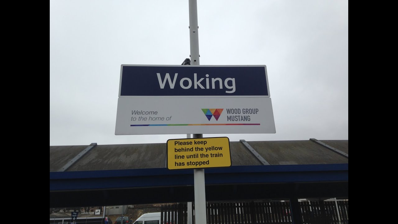 South West Trains: Woking to London Waterloo (via Weybridge)