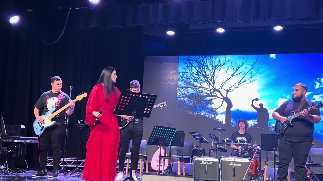 Kardeşin duymaz. Mirage&&Ouml;zge