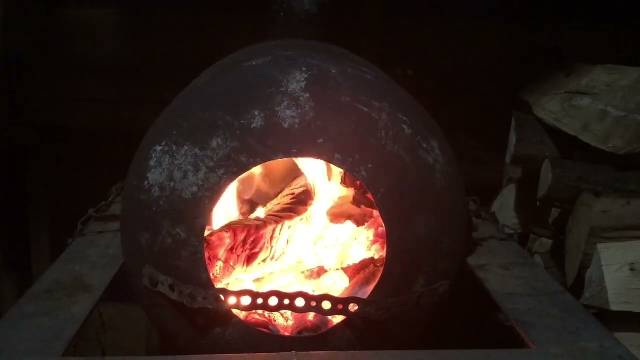 🇨🇦 Making Fire In The Snow Storm 🌨️ 