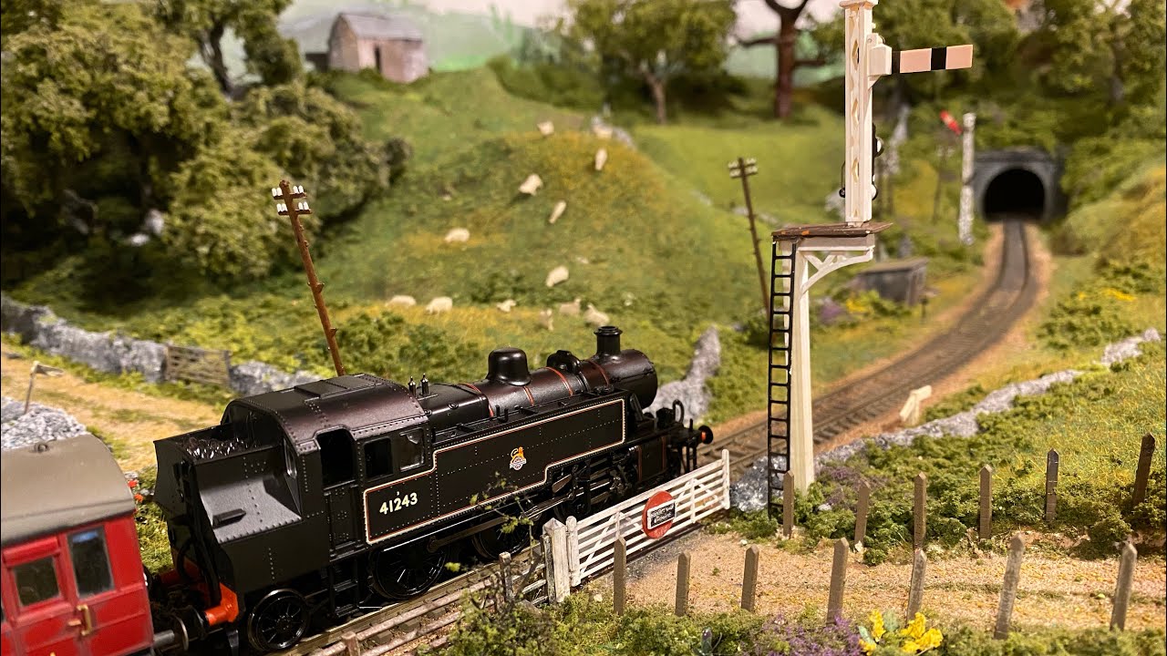 Working Signals, Station Upgrades, Lineside Details - Layout Update - Yorkshire Dales Model Railway
