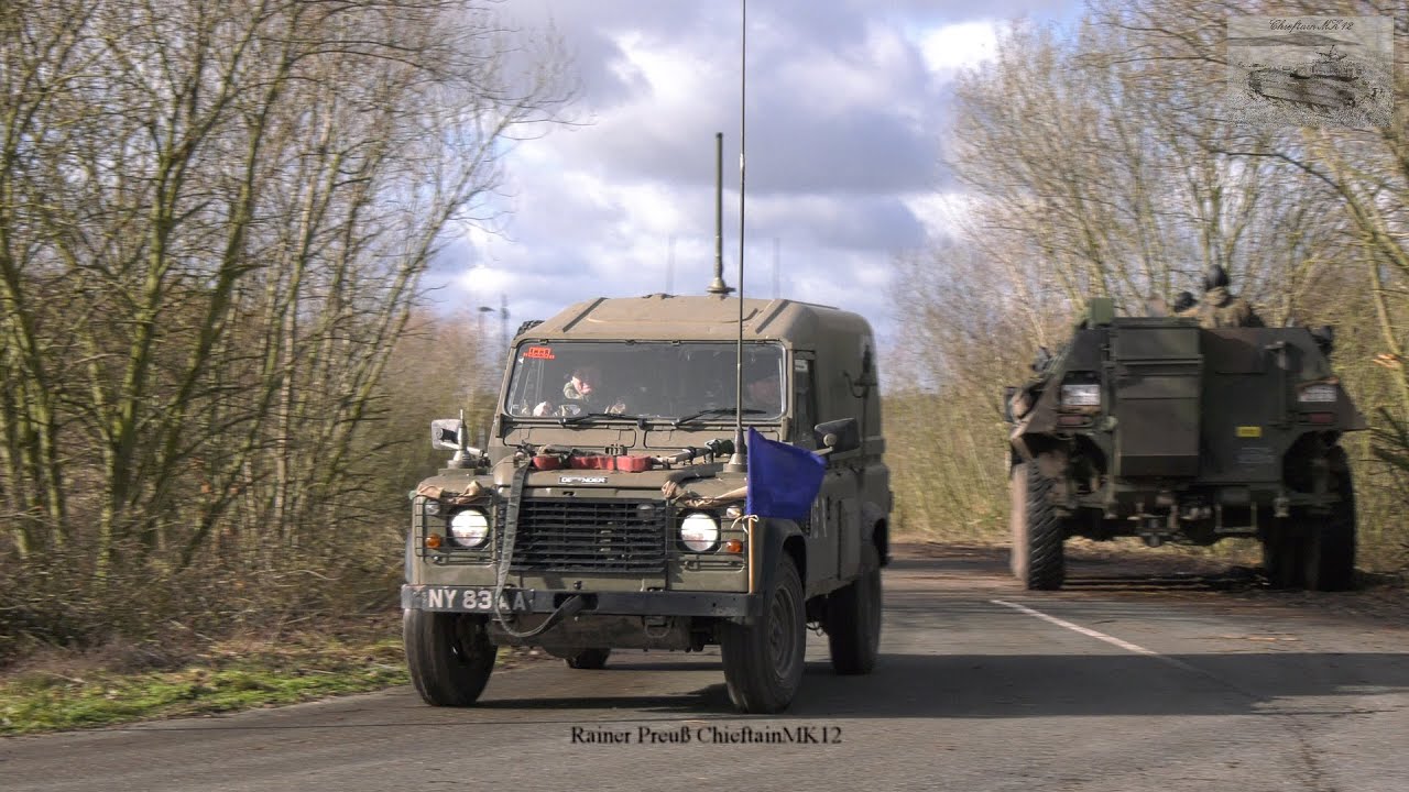 Deutsch / Britisches Pionierbrückenbataillon 130 Marschkolonne TPZ Fuchs Bundeswehr Manöver Defender