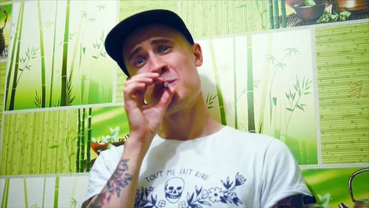 макулатура — летучий голландец (видеоряд)