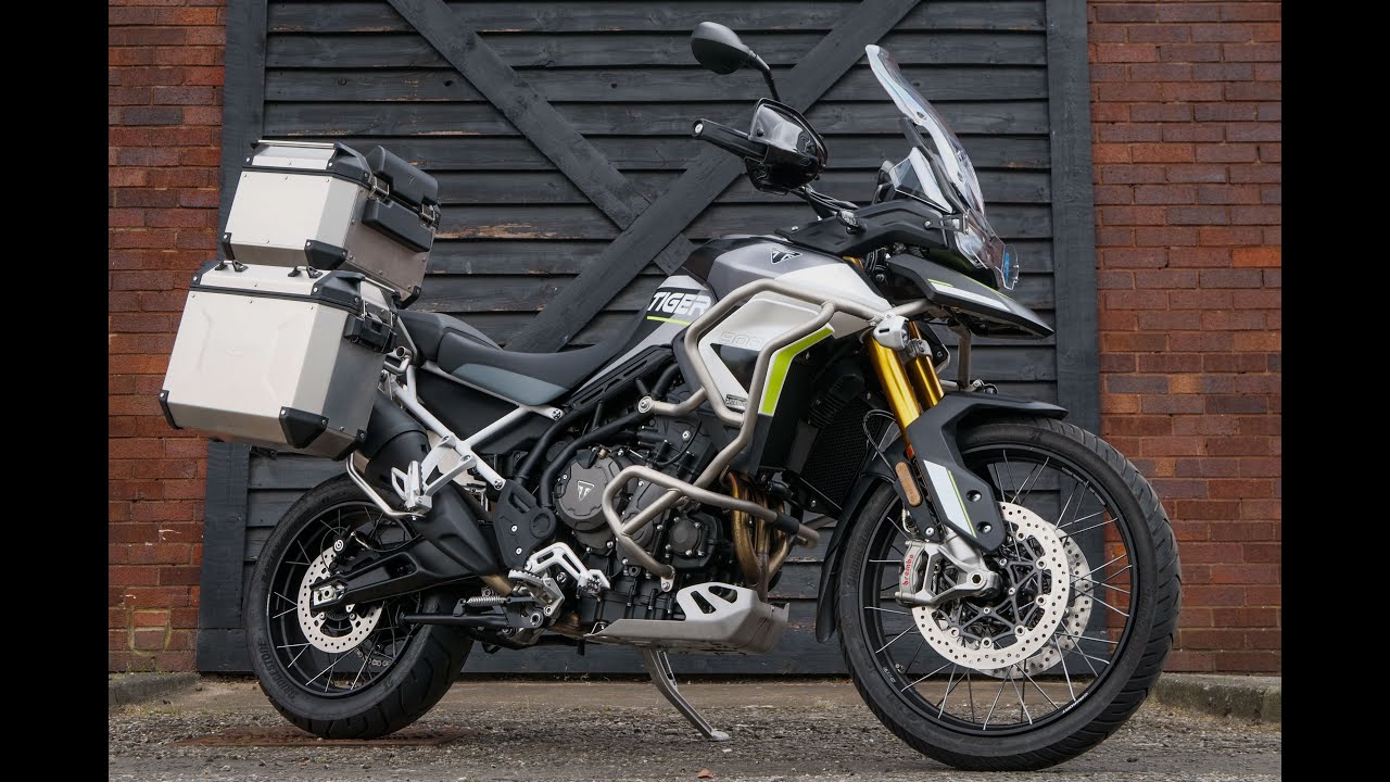 2024 (24) Triumph Tiger 900 Rally Aragon Edition @ West Coast Triumph, Glasgow, Scotland