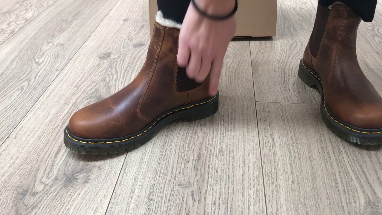Dr. Martens 2976 Leonore Butterscotch