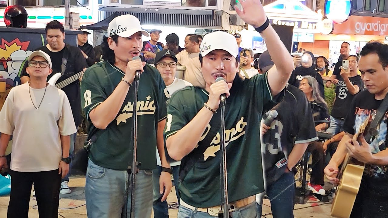 Heboh satu bukit bila artis dato' ac Mizal datang menyanyi dengan Bob di Bukit bintang