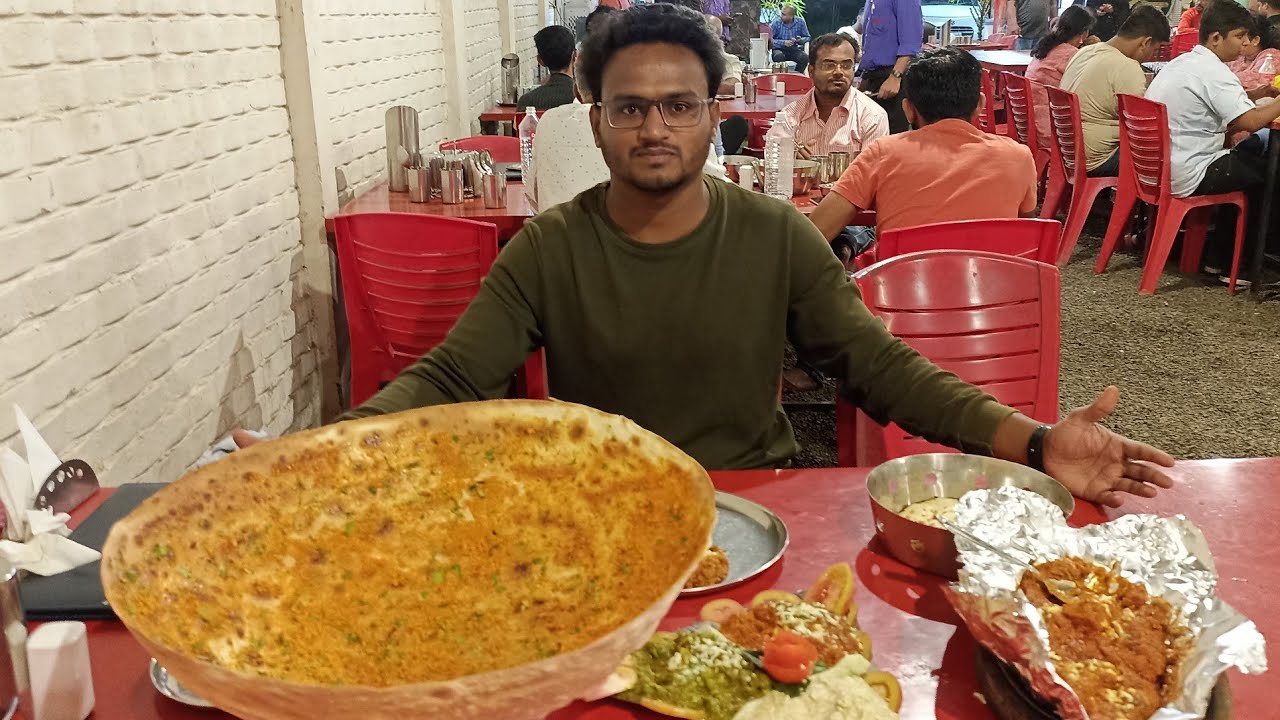 Hari Om Dhaba | Pure Veg Restaurant | Nashik