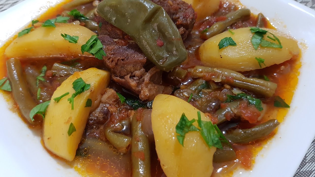 لوبيا موشطو في طنجرة الضغط بالبصل والطماطم واللحم بنننتها هاااايلة