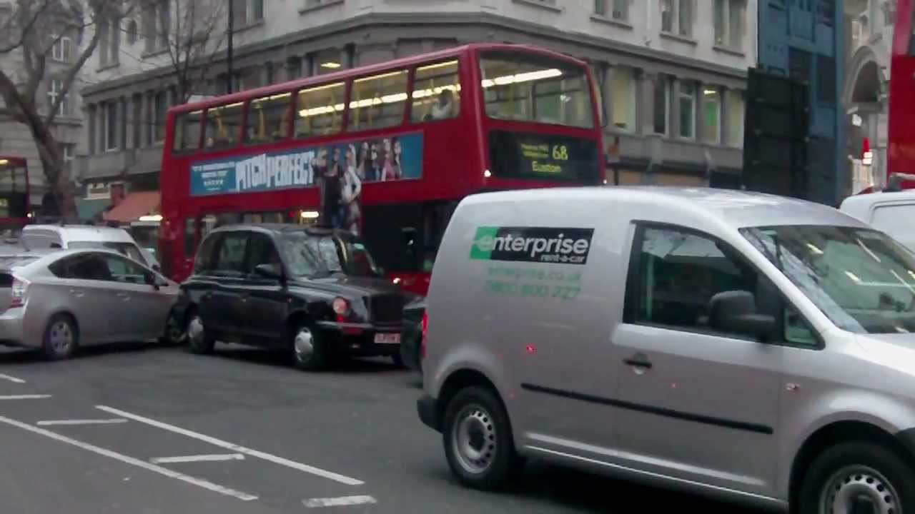 Incident: High Holborn closure — Heavy traffic, Holborn~Waterloo