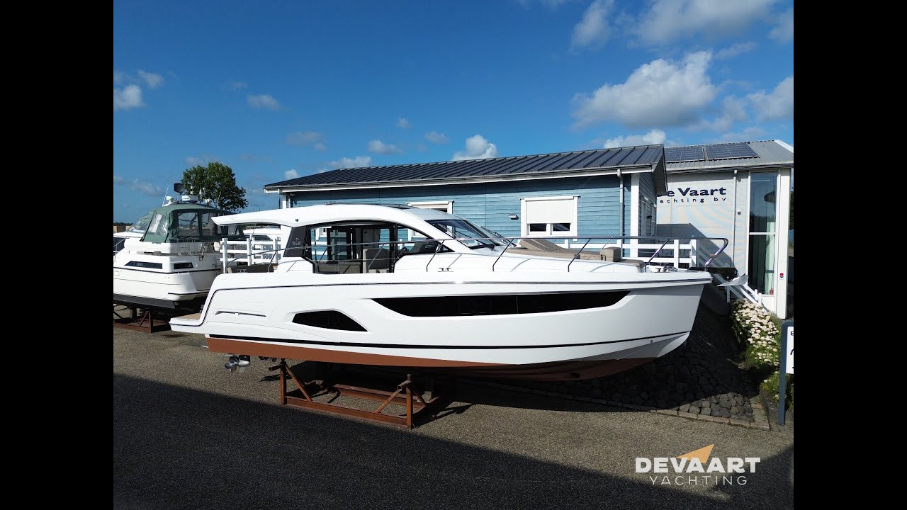 Sealine C390 - New Boat for  Sale at De Vaart Yachting