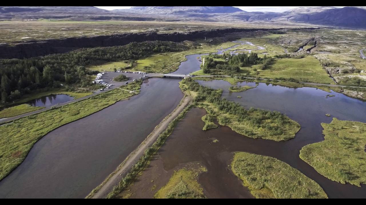 &THORN;ingvellir / Thingvellir Iceland