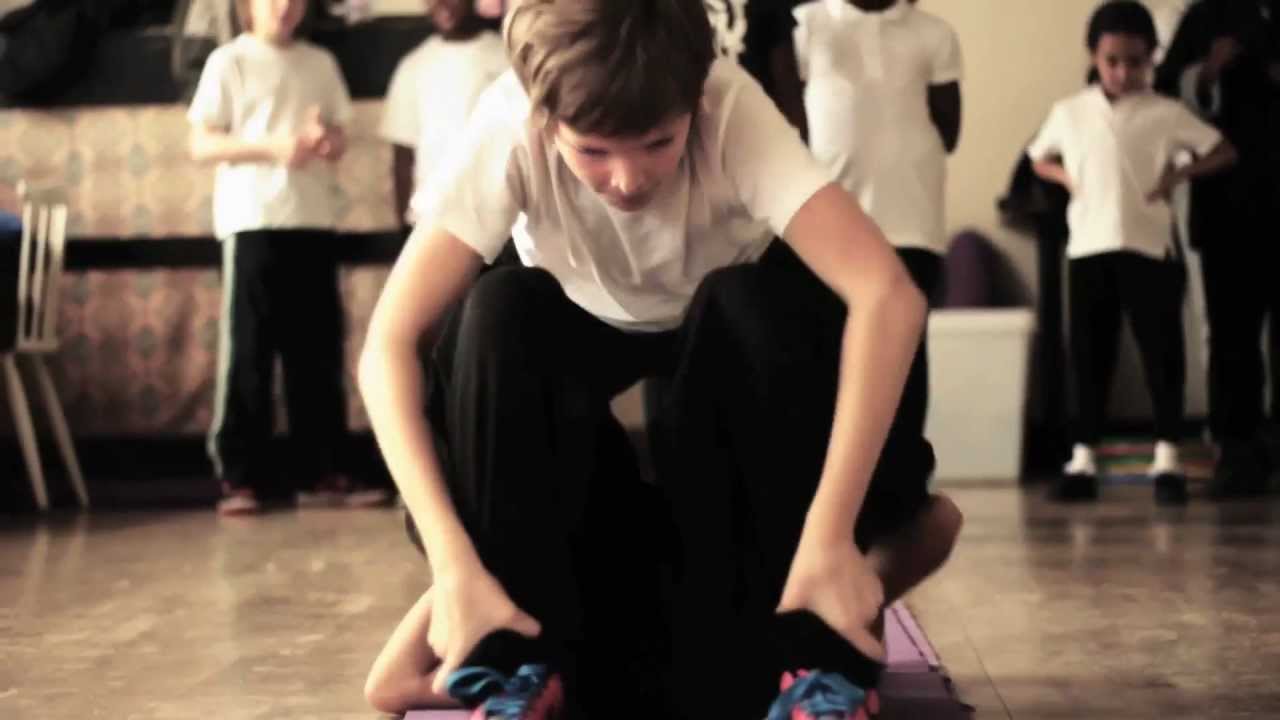 Action Martial Arts Training Clip - Praying Mantis Kung Fu